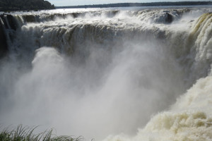 Devils throat, Iguazu Waterfall