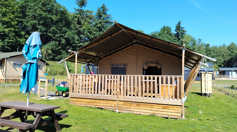 GLAMPING IN WREXHAM GLAMPING IN WREXHAM