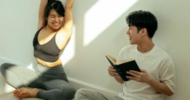 YOGA SHOULD ALSO MAKE YOU THINK YOGA SHOULD ALSO MAKE YOU THINK